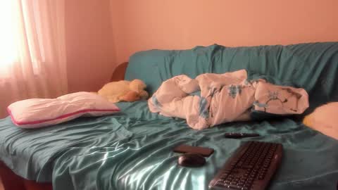 Snapshot of issabelle_69 chatting on 11.01.25 Issabelle online show from 11.01.25