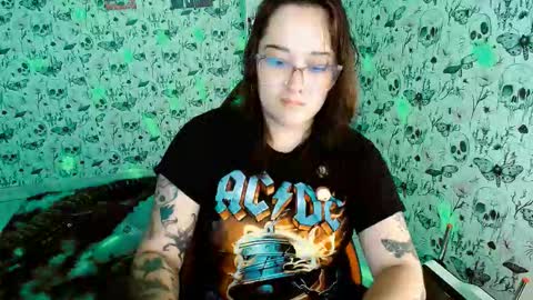 Yiz online show from 03.03.26