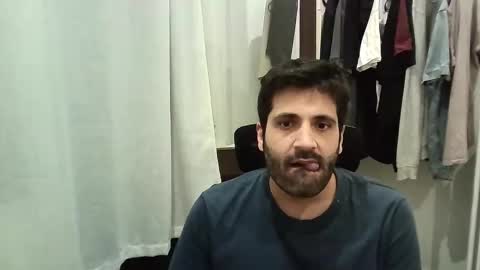 italianboybcn online show from 09.23.25