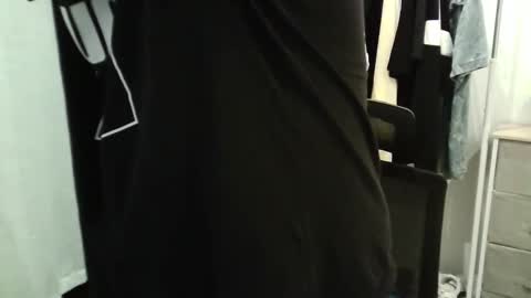 italianboybcn online show from 09.27.25