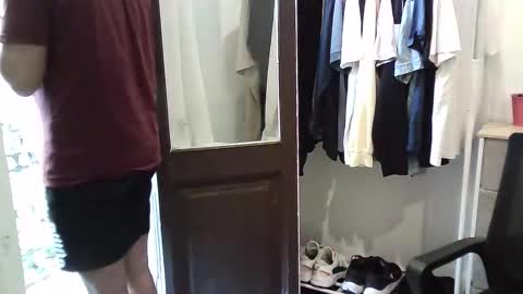 italianboybcn online show from 10.08.25