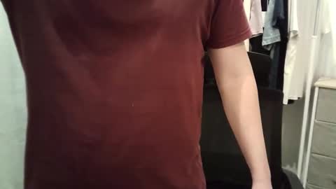 italianboybcn online show from 10.08.25