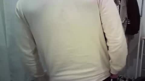 italianboybcn online show from 11.30.25