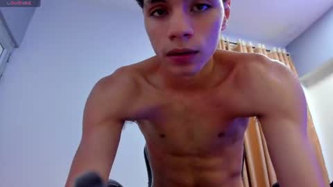 ithan_hot online show from 06.10.26