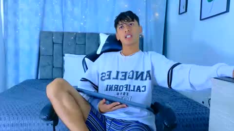 ithan_kingtwin online show from 04.26.26