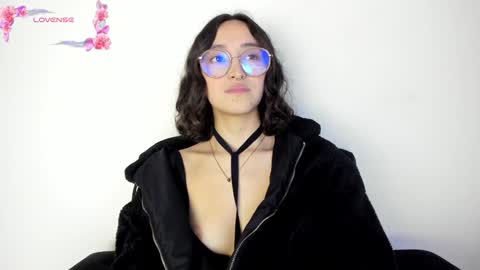 Angelica online show from 01.17.25