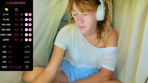 Lily online show from 11.18.25