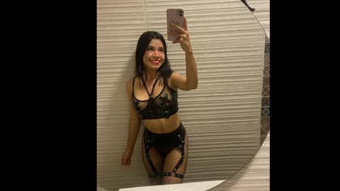   online show from 01.08.25