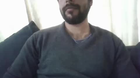 Snapshot of its_me_2323 chatting on 01.21.25 its_me_2323 online show from 01.21.25