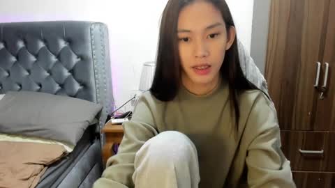 Cora online show from 02.06.25