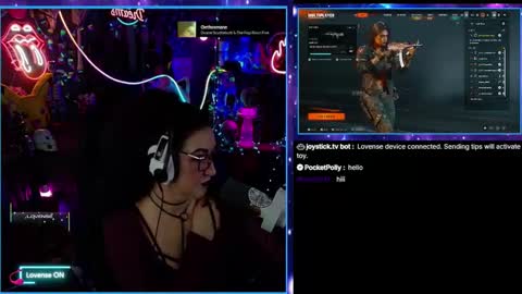 Snapshot of its_pollypocket chatting on 10.25.25 its PollyPocket online show from 10.25.25
