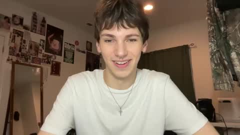 Snapshot of its_rowan chatting on 09.27.25 Rowan online show from 09.27.25