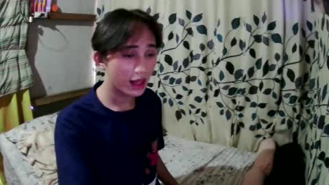 Snapshot of its_saya chatting on 10.21.25 its_saya online show from 10.21.25