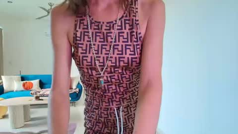 Snapshot of itsallaboutenergy___ chatting on 01.04.25 Next Stream Tuesday 123 Around 2 PM EST online show from 01.04.25