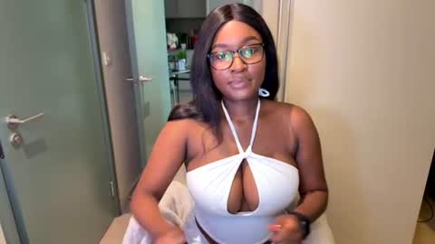 itsanna_b online show from 07.03.26