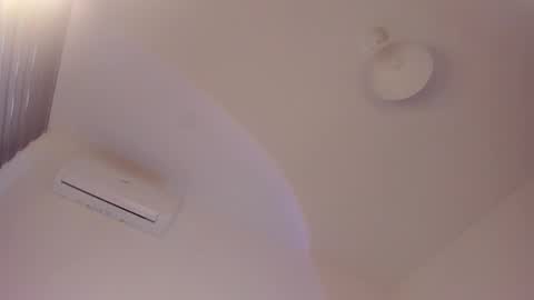 Isabella online show from 11.26.25