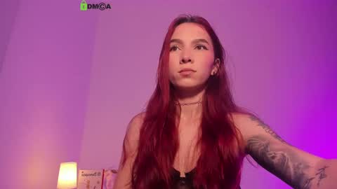 Snapshot of itscamill chatting on 10.09.25 camill online show from 10.09.25