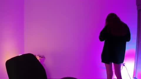 Snapshot of itscamill chatting on 10.22.25 camill online show from 10.22.25