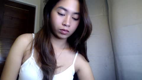 Snapshot of itscandygurl chatting on 02.05.25 Candy online show from 02.05.25