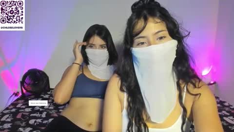 Chloee and Sky online show from 10.29.25