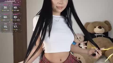 Queen Liya online show from 09.16.25