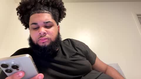 Snapshot of itsfentyheaux chatting on 09.24.25 Chub Gooner online show from 09.24.25