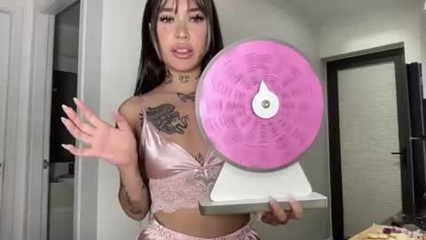 helltai online show from 07.06.26