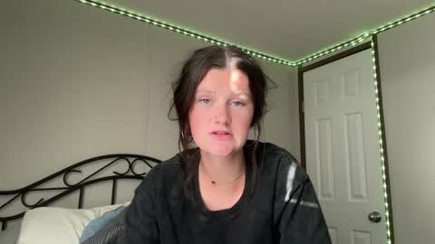 itsKaylaaa online show from 07.01.26