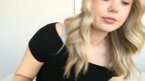 OF  madisynmaee online show from 03.12.25