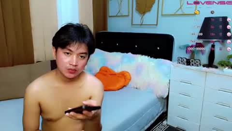 Snapshot of itsme_berniexx chatting on 01.26.25 ask me online show from 01.26.25