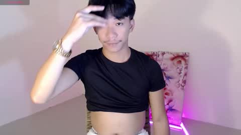 Snapshot of itsme_cxhennn chatting on 10.13.25 itsme_cxhennn online show from 10.13.25