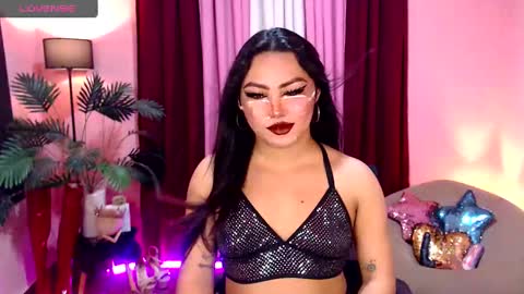 Siana online show from 10.17.25