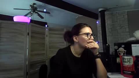 ItsMeSophie X online show from 10.20.25