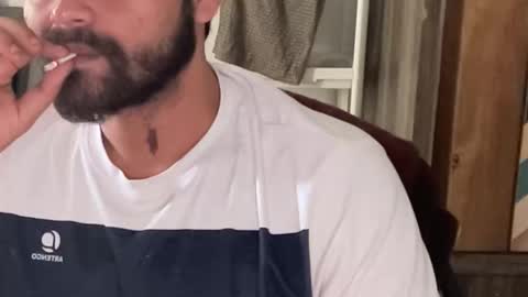 Snapshot of itsmylife021 chatting on 09.25.25 Raje online show from 09.25.25