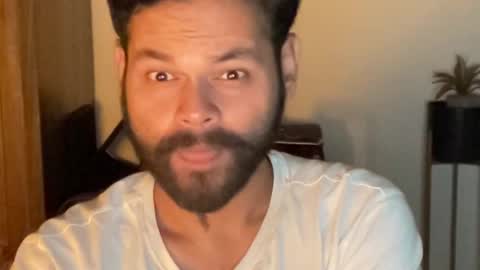 Snapshot of itsmylife021 chatting on 10.01.25 Raje online show from 10.01.25