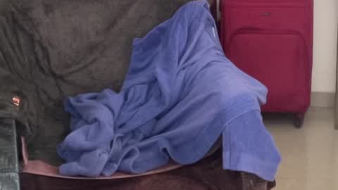 Snapshot of itsmylife021 chatting on 10.05.25 Raje online show from 10.05.25