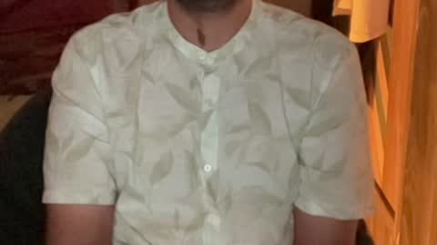 Snapshot of itsmylife021 chatting on 10.22.25 Raje online show from 10.22.25