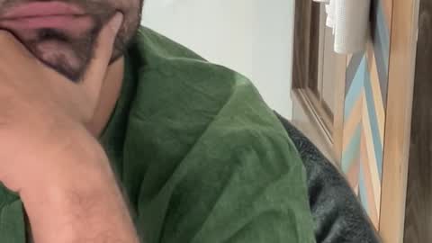 Snapshot of itsmylife021 chatting on 10.28.25 Raje online show from 10.28.25