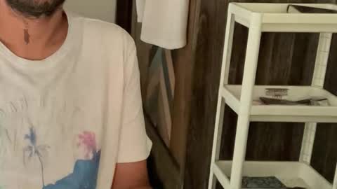 Snapshot of itsmylife021 chatting on 11.04.25 Raje online show from 11.04.25