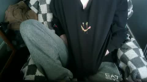 itsnotliam834 online show from 10.24.25