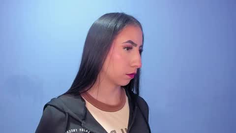 Itsuki N online show from 01.10.26