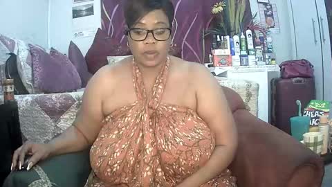 itumeleng74 online show from 01.14.25
