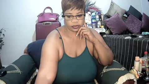 itumeleng74 online show from 01.28.25