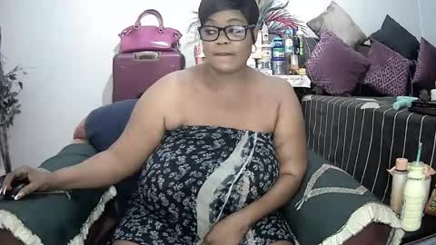 itumeleng74 online show from 02.01.25