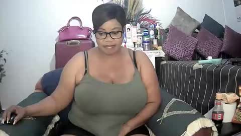itumeleng74 online show from 02.02.25