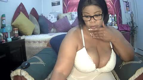 itumeleng74 online show from 02.08.25