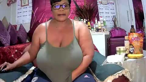 Snapshot of itumeleng74 chatting on 06.21.26 itumeleng74 online show from 06.21.26
