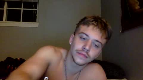 Snapshot of itxlowhoe479 chatting on 11.01.25 itxlowhoe479 online show from 11.01.25