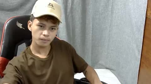 Snapshot of itzme_john chatting on 06.04.26 itzme_john online show from 06.04.26