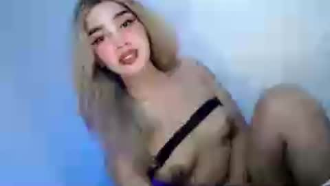 Snapshot of itzme_marga11 chatting on 06.25.26 Marga online show from 06.25.26